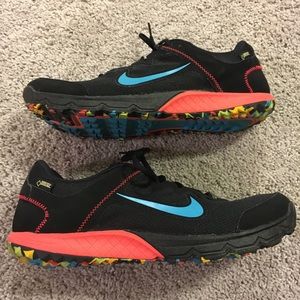 Nike Wildhorse GTX Hiking Shoes Sneakers
